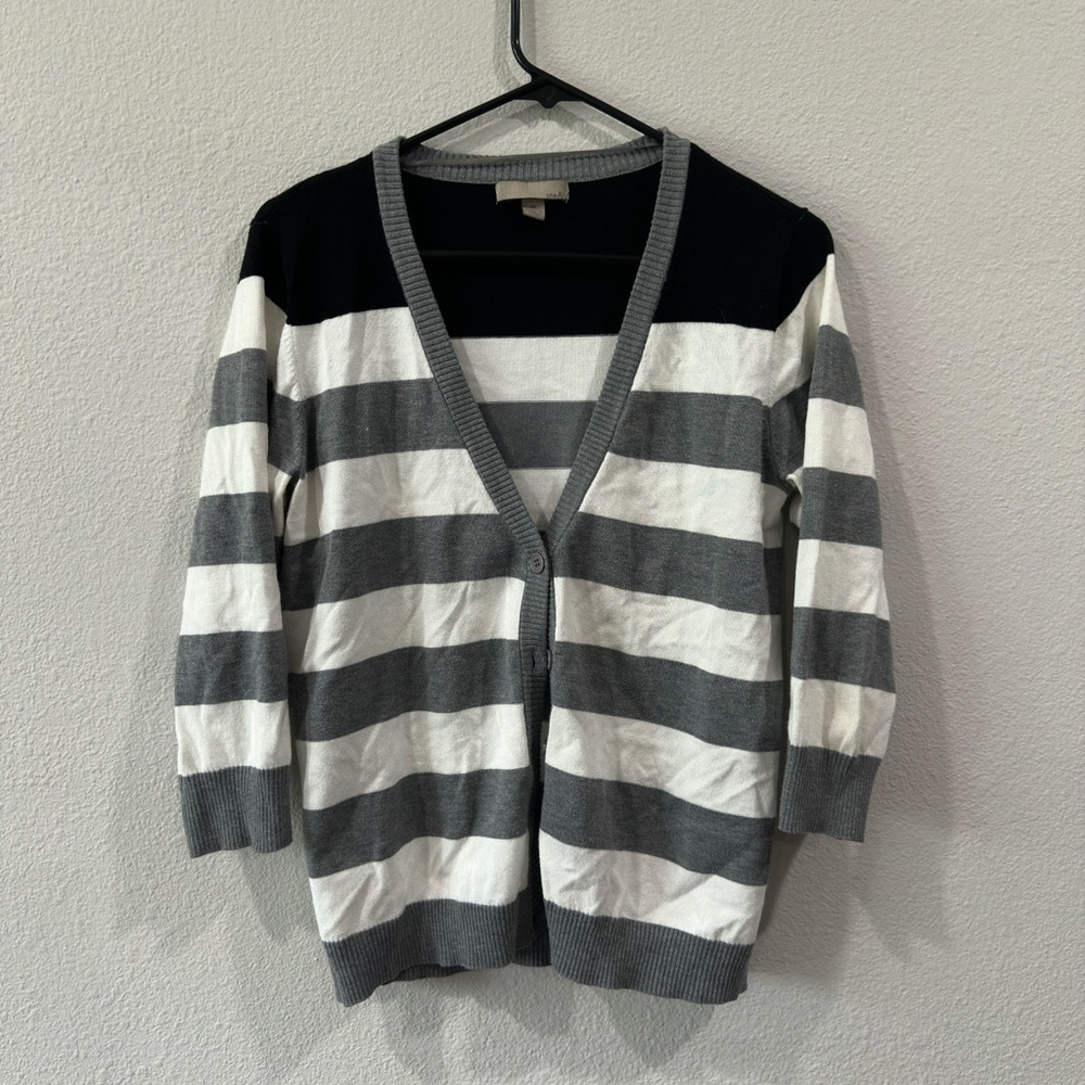 Black white and gray striped cardigan 3/4 sleeve